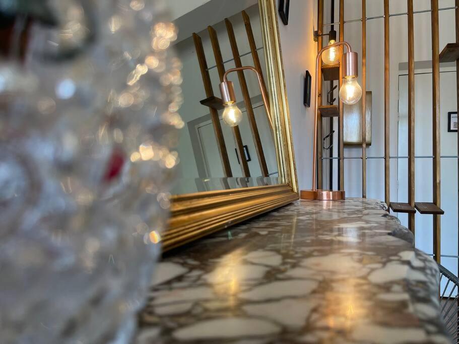 L'Appartement Tomey Avec Parking カルカソンヌ エクステリア 写真