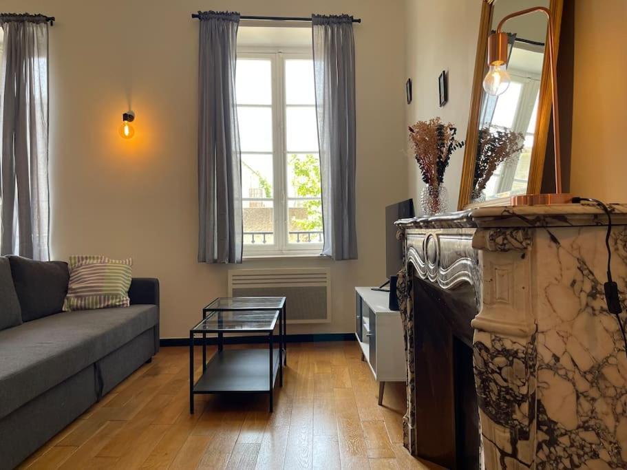 L'Appartement Tomey Avec Parking カルカソンヌ エクステリア 写真